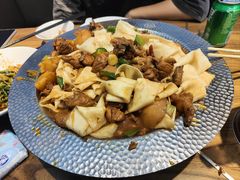 -俭寨大盘鸡·手抓肉·烧烤新疆菜(乌苏路店)