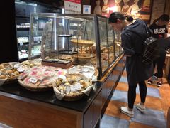 面包甜点陈列柜-苹果花园(桂林路店)