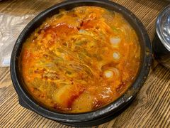 辣牛肉汤-吴草鸡爪오초닭발韩食堂(融恒盈嘉中心店)