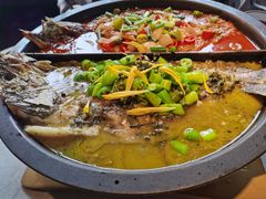 -鸣记脆皮烤鱼·海鲜烤鱼(三八广场店)