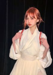 -罗亚帝造型
