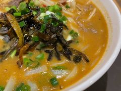 友仔三拼老友粉-水平有限广西米粉·广西风味集(五道口店)
