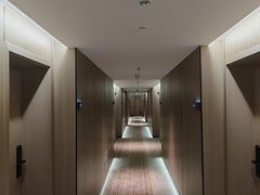 -万信至格酒店(成都欢乐谷金府地铁站店)