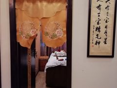 -莱仪堂艾灸经络养生馆(宜川路店)