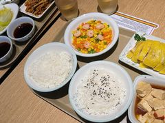 -老乡鸡(上海品尊国际中心店)