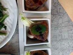 -穹六人间 people 6(岳阳路店)