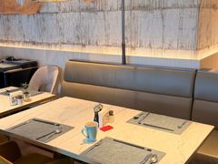 -深圳国际会展中心希尔顿酒店(前海华发冰雪世界店)