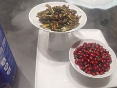 -忆江南·临江鱼馆