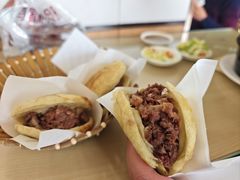 -闫家驴肉老店(华电一校店)