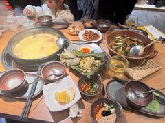 -一朵菌·野生菌探索家火锅(南亚店)