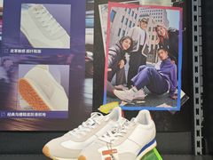 -迪卡侬(金龙湖店)