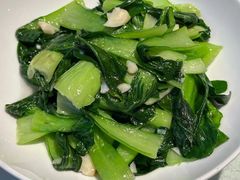 -阿瓦山寨·湘菜现炒·剁椒鱼头王(咸阳总店)