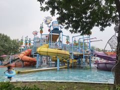 -欢乐水魔方水世界