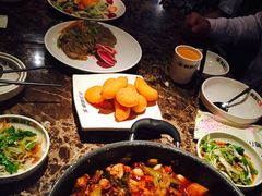 -猪啊牛呀羊啊铜盘烤肉(正大广场店)