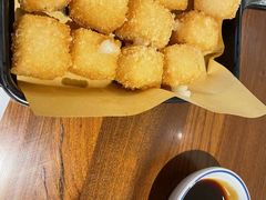 -蓉李记成都名小吃(武汉菱角湖万达店)