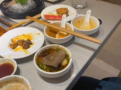 -海底捞火锅(新松江路店)