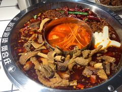 -贤合庄卤味火锅(时代广场店)