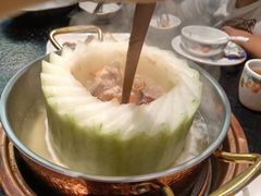 -得意咚瓜·顺德鱼生·冬瓜火锅(深圳首店)