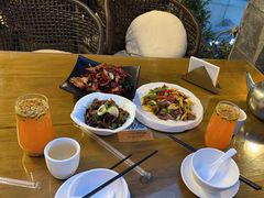 -隔壁老王·家常云南菜(花巷店)