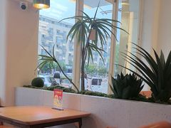 -厚生港萃·小吃餐厅(苍梧路店)