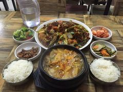 -山海珍味韩国料理(奥城店)