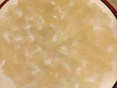 金鲷鱼生及配料-寻味顺德·南记酒家·传统顺德菜·鱼生(广源路店)