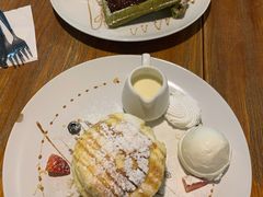 紅豆綠茶窩夫-Aroma Dessert Cafe(佑强楼店)