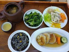 -雪梅月子中心(华侨城店)