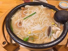 -勺子米线·云南传统小吃市集(四方街店)