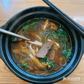 每次路过，从来没去吃过
