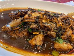 -侬佳蒸菜馆(听潮店)