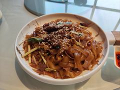 -千灯盛汇·头牌粤菜(致越优城店)