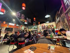 -蚝堡海鲜·威海菜·海肠捞饭·烧烤·亚洲吃蚝公司(幸福门店)