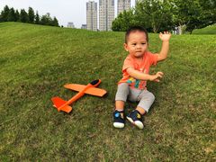 -南京眼步行桥