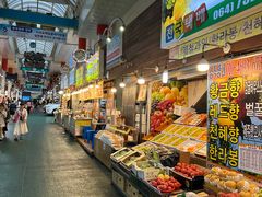 -西归浦每天偶来市场