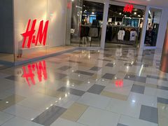 -H&M(鹏欣水游城店)