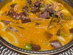 -古都历食南京菜·烤鸭·鸭血粉丝·汤包(南京博物院店)