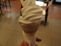 -环球国际影城(天鸿广场LUXE巨幕店)