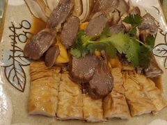 -沙龙酒家