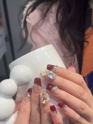 -尤米一站式美甲美睫