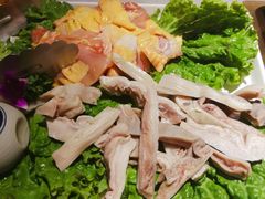 -尚尚仙·酸汤猪手·猪肚鸡火锅(华联万柳购物中心店)