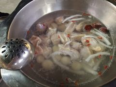 -范饭椰林川湘味海鲜·椰子鸡(三亚湾椰梦长廊店)