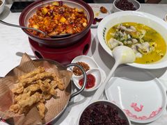 -渝是乎酸菜鱼(龙旗购物中心店)