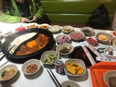 -火云天重庆火锅自助(中山路店)