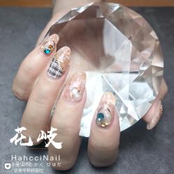 -Pink You美甲洗眉纹绣定制中心