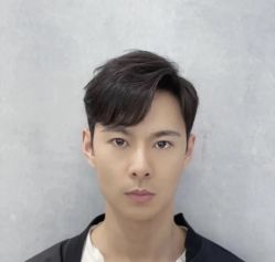 -逸丝风尚专注烫染