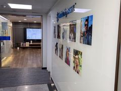 -Dr.Z dental仁康种植矫正中心