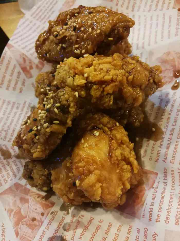 明洞韩式炸鸡(高升桥店)-"「原味拼甜辣炸鸡大份」这个还好,甜辣酱没.