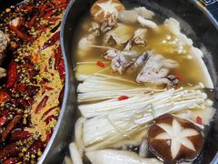 -销魂美蛙鱼头火锅(上海首店)