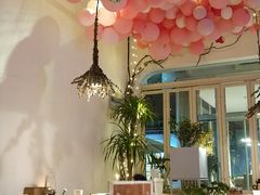 -春树下·树屋花房西餐厅(罍街AS1980店)